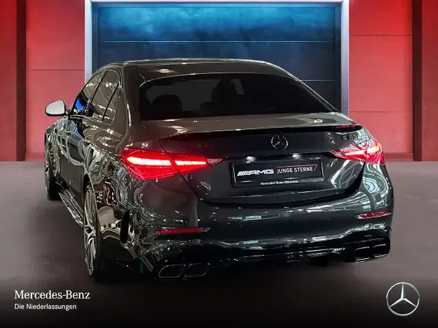 Mercedes-Benz C 63 AMG
