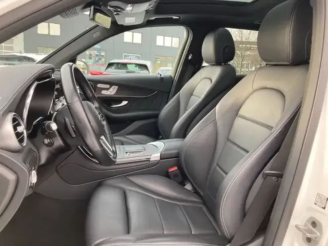 Mercedes-Benz GLC 200