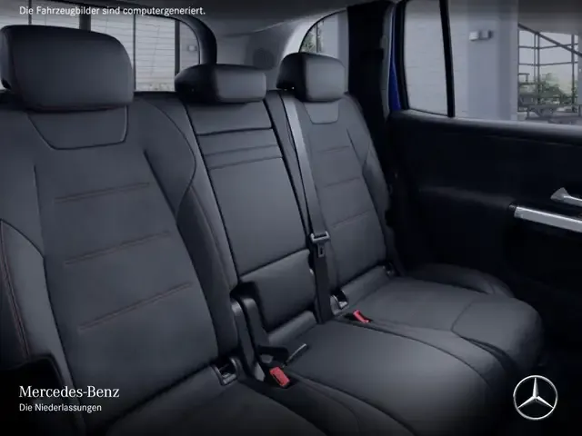 Mercedes-Benz GLB 220