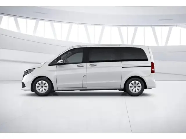Mercedes-Benz V 220