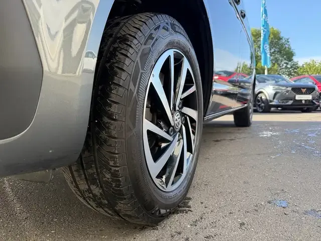 Volkswagen T6.1 Caravelle