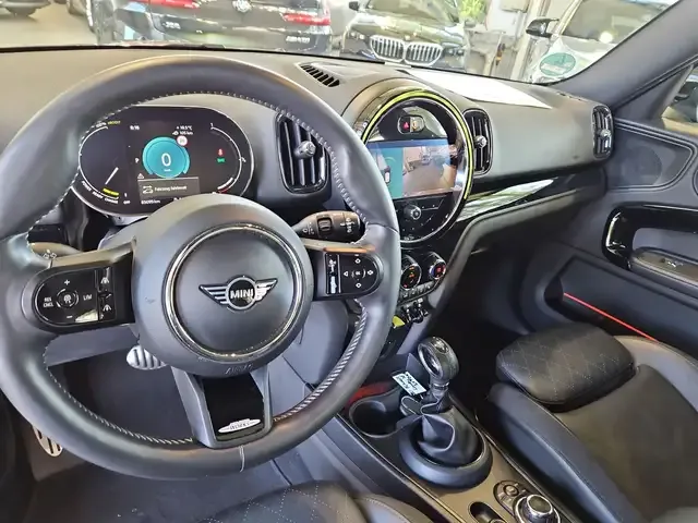 MINI Cooper SE Countryman