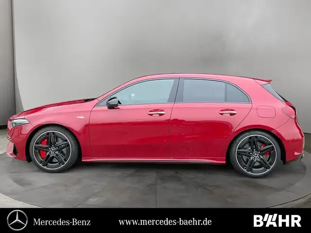 Mercedes-Benz A 45 AMG