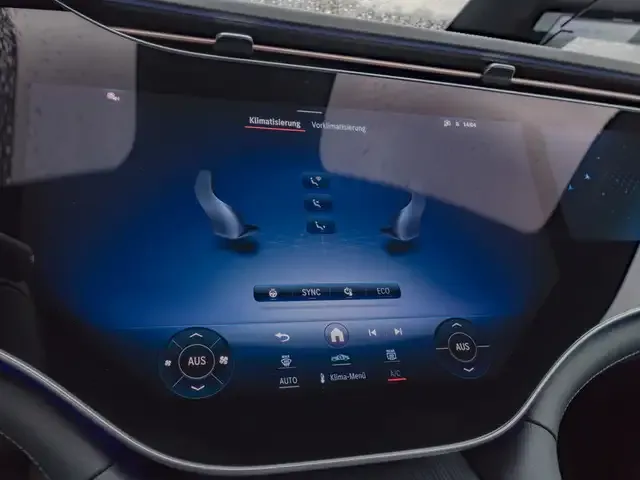 Mercedes-Benz EQE 350