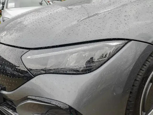 Mercedes-Benz EQE 350