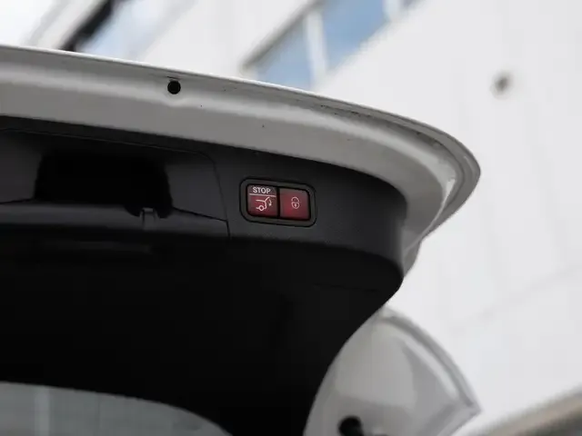 Mercedes-Benz GLA 220