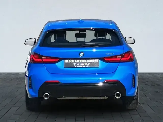 BMW 120