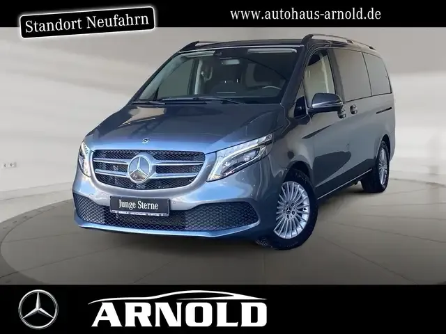 Mercedes-Benz V 220