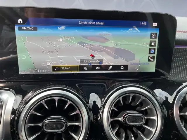 Mercedes-Benz EQB 250