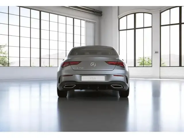 Mercedes-Benz CLA 250