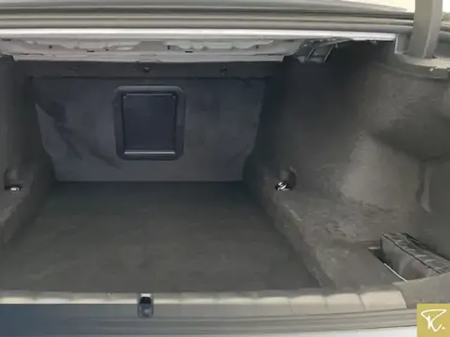 BMW 740