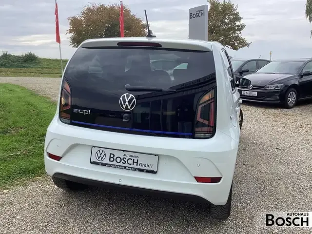 Volkswagen e-up!