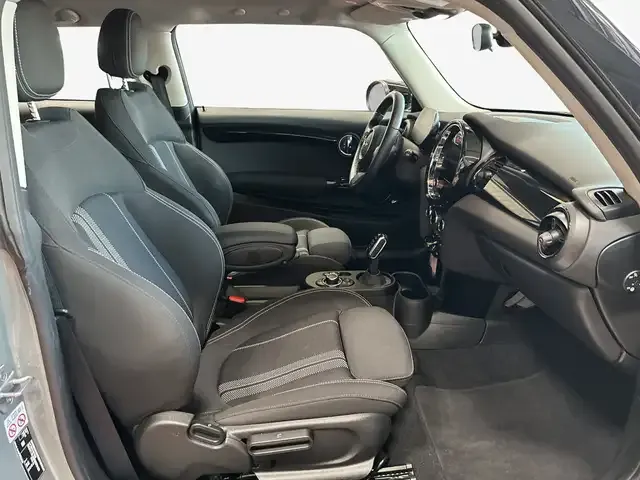 MINI Cooper SE