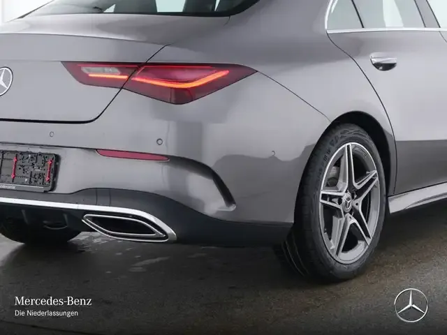 Mercedes-Benz CLA 200