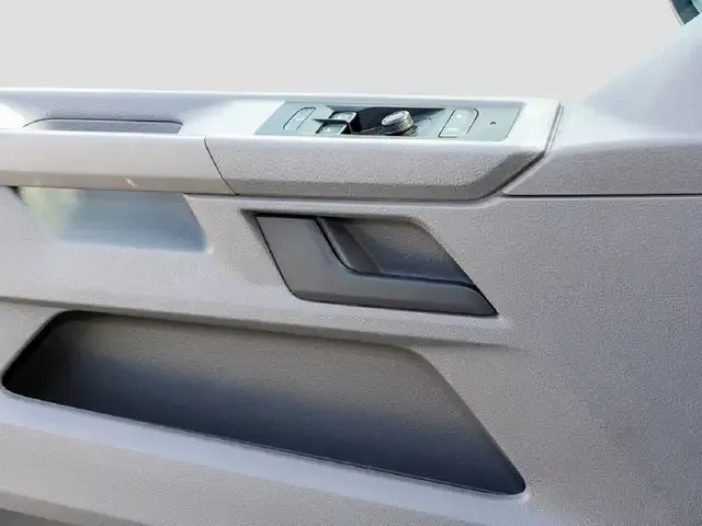 Volkswagen T6 Caravelle