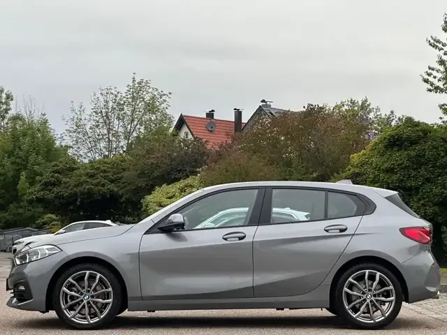 BMW 120