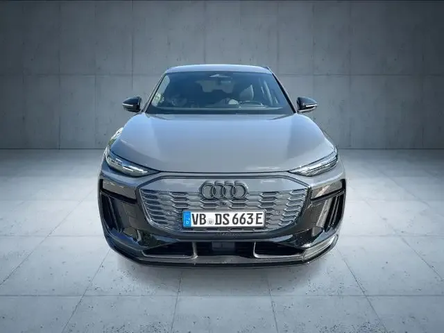 Audi SQ6