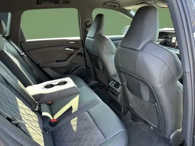 Audi SQ6