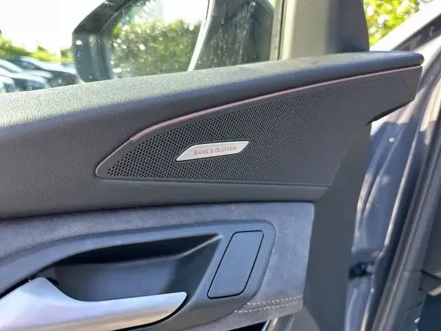 Audi SQ6