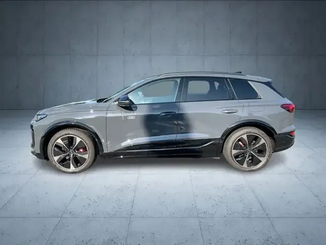 Audi SQ6