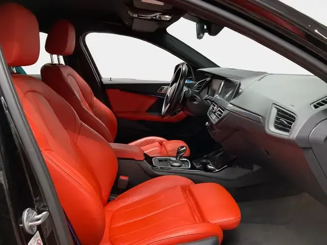 BMW 128