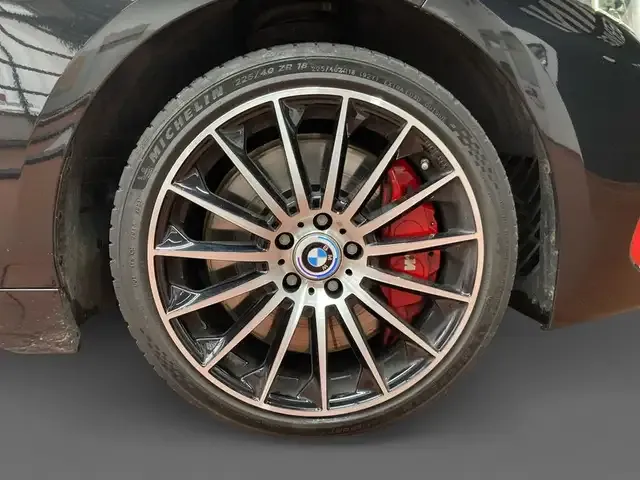 BMW 128