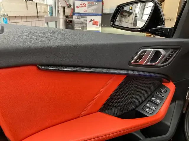 BMW 128