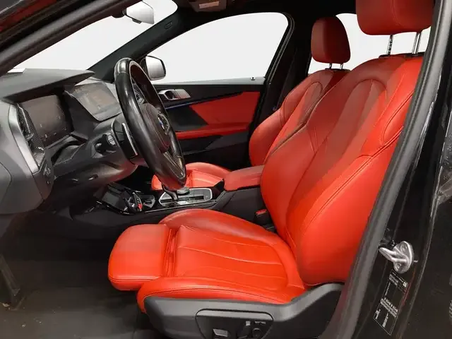 BMW 128