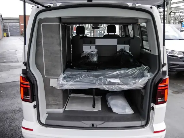 Volkswagen T6 California