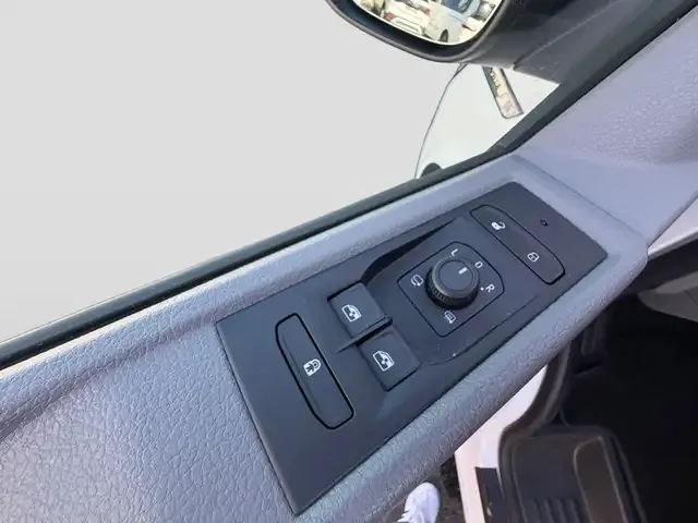 Volkswagen T6.1 Caravelle
