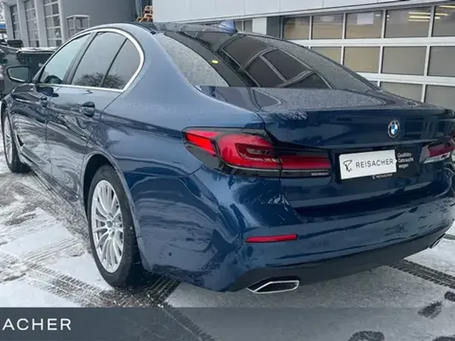 BMW 520