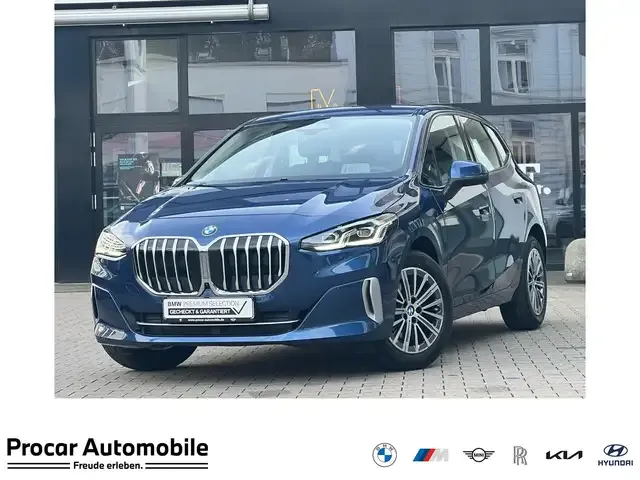 BMW 220
