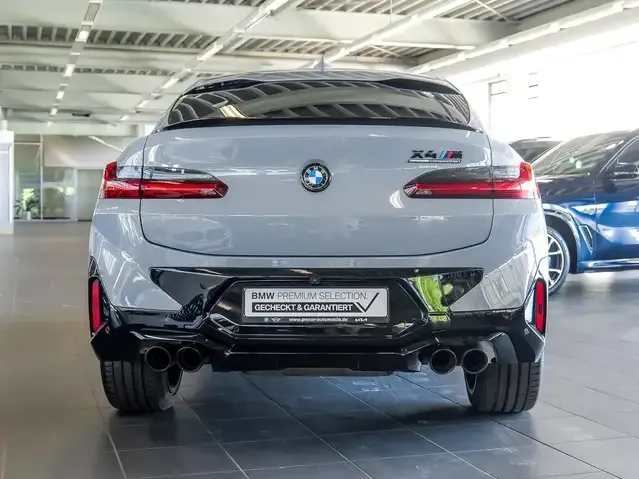 BMW X4 M