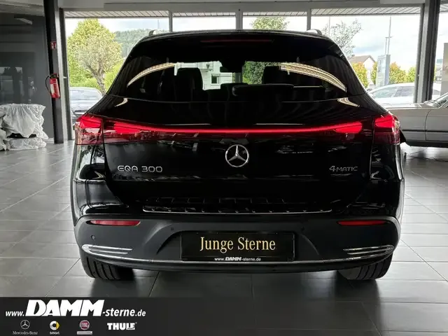 Mercedes-Benz EQA 300