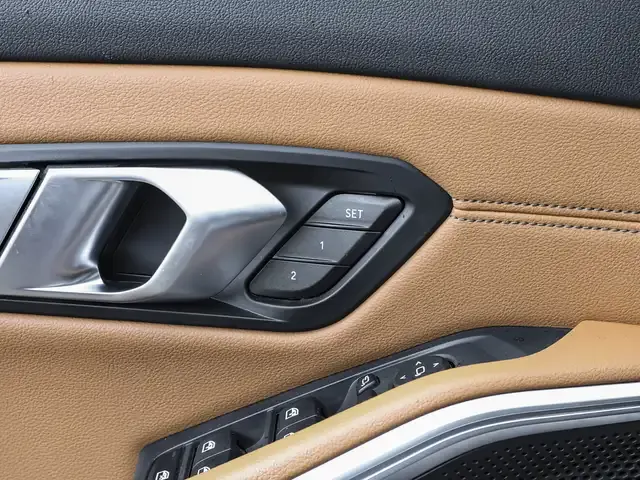 BMW 340