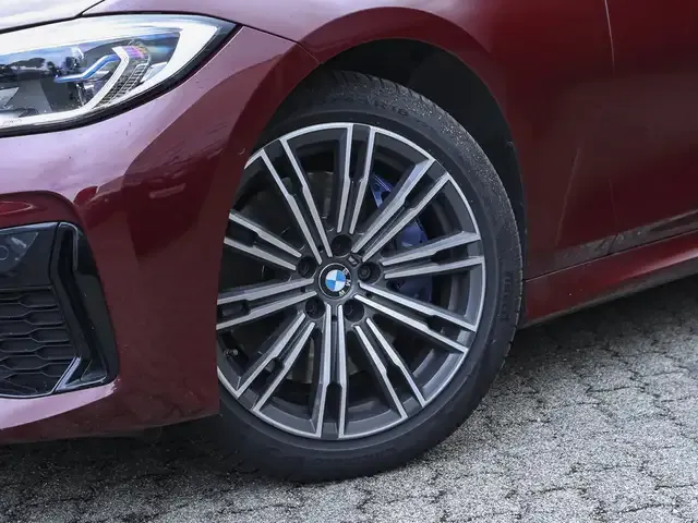 BMW 340