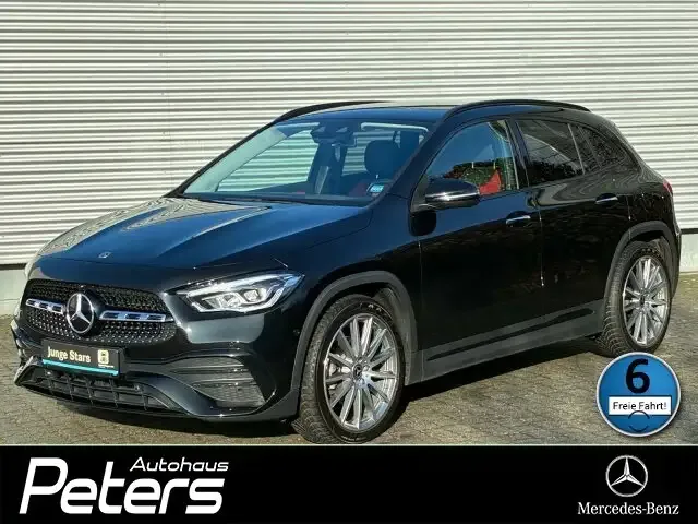 Mercedes-Benz GLA 200