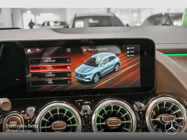 Mercedes-Benz EQA 300