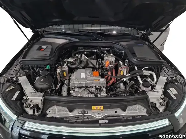 Mercedes-Benz EQC 400