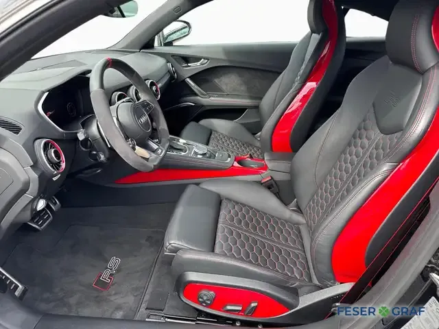 Audi TT RS