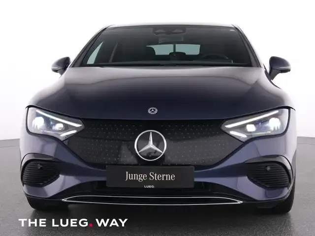 Mercedes-Benz EQE 300