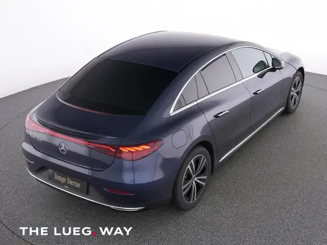 Mercedes-Benz EQE 300