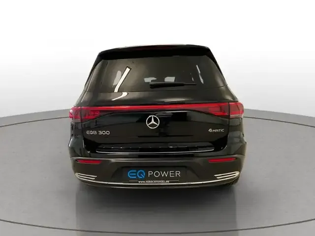 Mercedes-Benz EQB 300