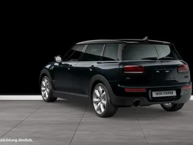 MINI Cooper Clubman