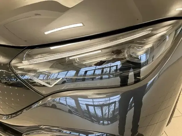 Mercedes-Benz EQE 350