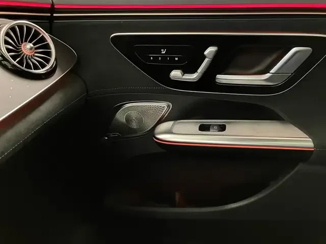 Mercedes-Benz EQE 350