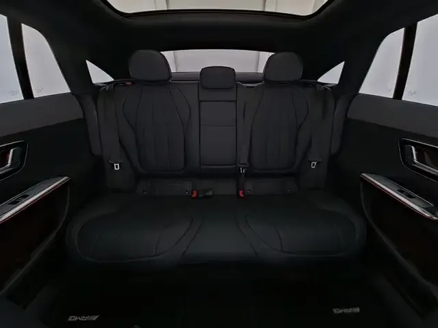 Mercedes-Benz EQE 350