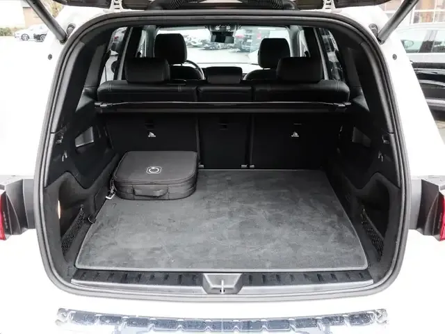 Mercedes-Benz EQB 250