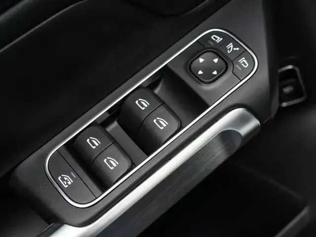 Mercedes-Benz EQB 250