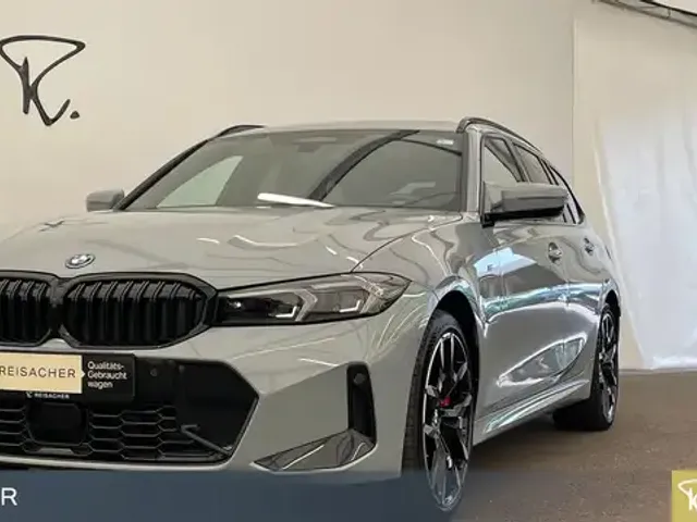 BMW 330
